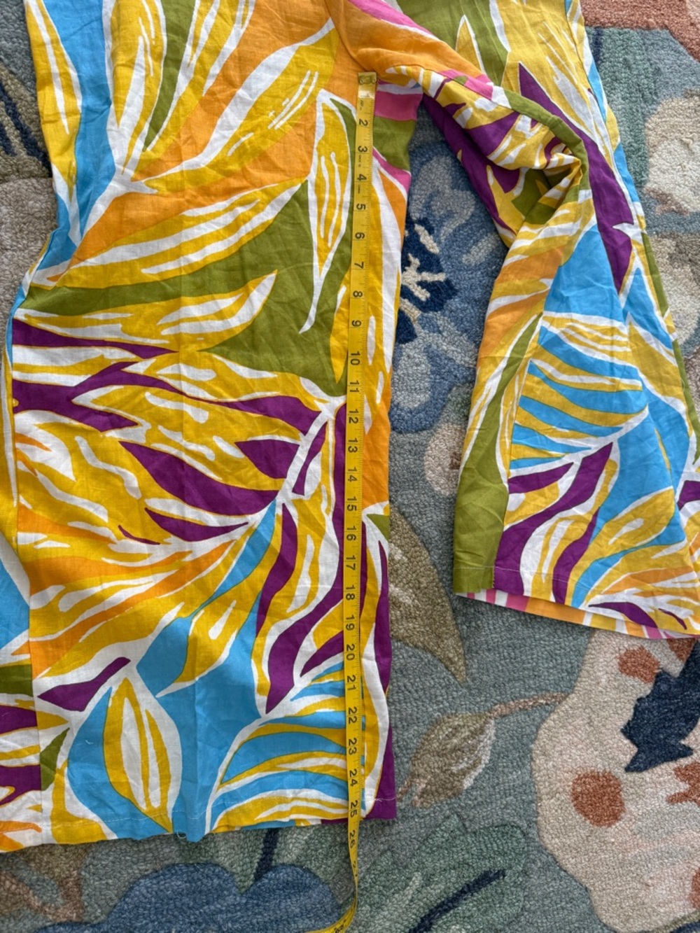 Christian Siriano Vibrant Multicolor Leaf-Print Wide Legs Pants - Picture 7 of 7